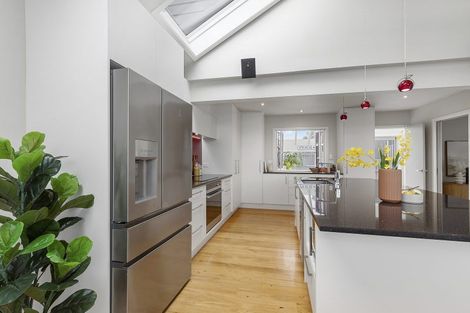 Photo of property in 170 Paremata Road, Paremata, Porirua, 5024