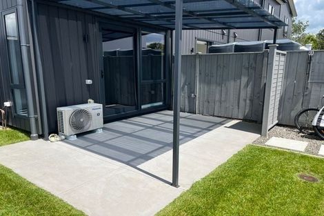 Photo of property in 11 Ngakoro Road, Karaka, Papakura, 2113
