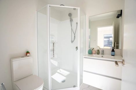 Photo of property in 75a Barton Street, Woolston, Christchurch, 8023