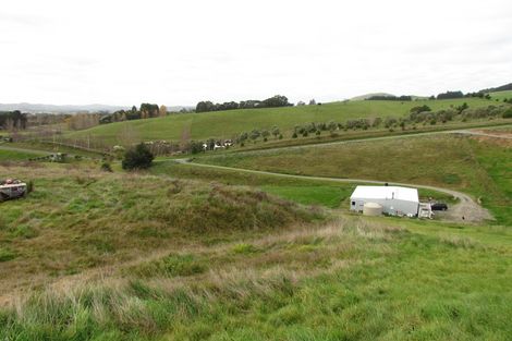 Photo of property in 117j Lees Pakaraka Road, Te Ore Ore, Masterton, 5886