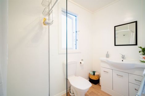 Photo of property in 30 Fingall Street, South Dunedin, Dunedin, 9012