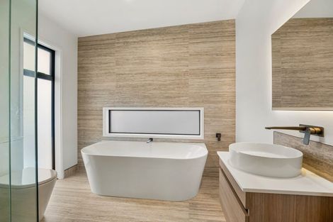 Photo of property in 313b Oceanbeach Road, Mount Maunganui, 3116