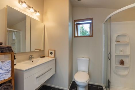 Photo of property in 64 Bronte Street East, Nelson, 7010