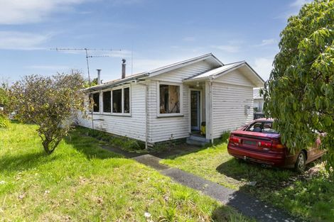 Photo of property in 75 Te Rangitautahanga Road, Turangi, 3334