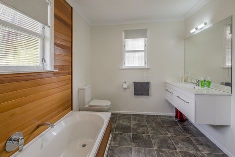Photo of property in 12 Parsons Avenue, Levin, 5510