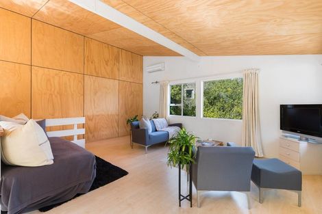 Photo of property in 255 Fernhill Road, Sunshine Bay, Queenstown, 9300