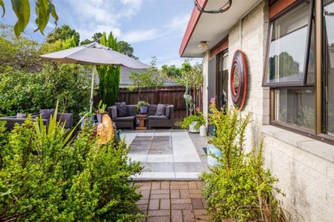 Photo of property in 1/41a Titirangi Road, New Lynn, Auckland, 0600