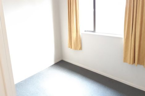 Photo of property in 28 Miriam Corban Heights, Henderson, Auckland, 0612