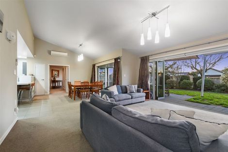 Photo of property in 34 Somerton Drive, Huntington, Hamilton, 3210