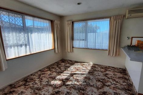 Photo of property in 1/61a Strathfield Avenue, Dallington, Christchurch, 8061