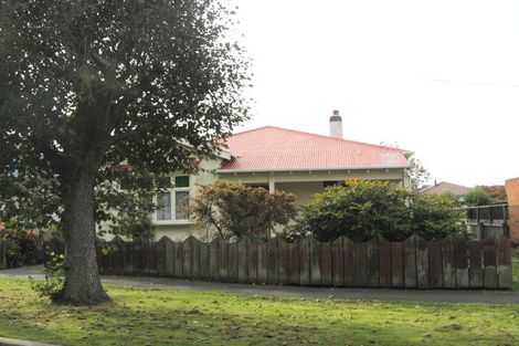 Photo of property in 19 Cranley Street, Musselburgh, Dunedin, 9013