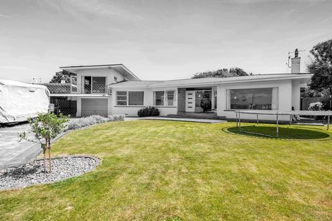 Photo of property in 161 South Road, Hawera, 4610