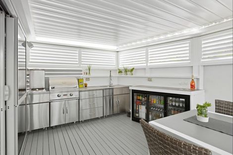 Photo of property in 33 The Ritz, Orewa, 0931