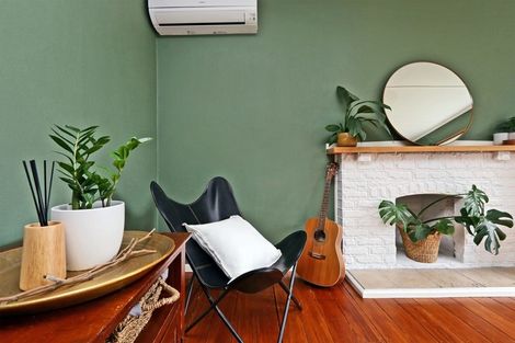 Photo of property in 33 Harpham Street, Taradale, Napier, 4112