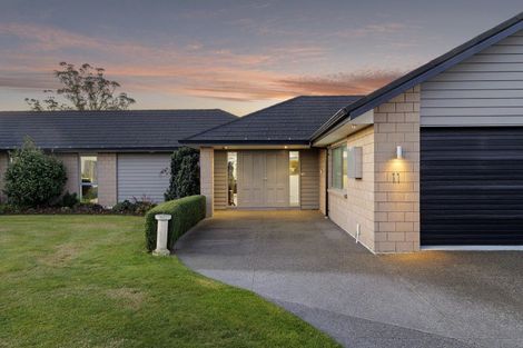 Photo of property in 11 Brampton Drive, West Melton, 7618