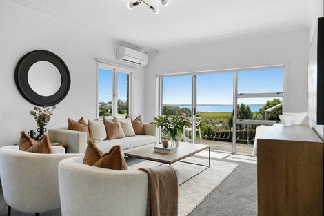 Photo of property in 14 Weona Place, Westmere, Auckland, 1022