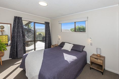 Photo of property in 72a Beach Road, Onerahi, Whangarei, 0110