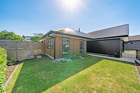 Photo of property in 5 Don Griffin Grove, Trentham, Upper Hutt, 5018