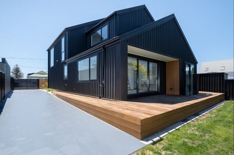 Photo of property in 96 Charles Street, Westshore, Napier, 4110