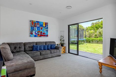 Photo of property in 39 Bayview Park Lane, Orewa, 0931
