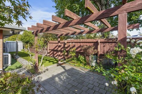 Photo of property in 203b Memorial Avenue, Burnside, Christchurch, 8053