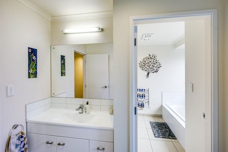 Photo of property in 3 Waitaha Place, Clive, 4102