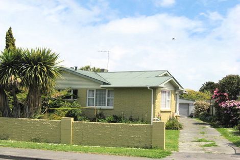 Photo of property in 70 Wesley Street, Kaiapoi, 7630