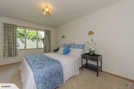 Photo of property in 42d Merrin Street, Avonhead, Christchurch, 8042
