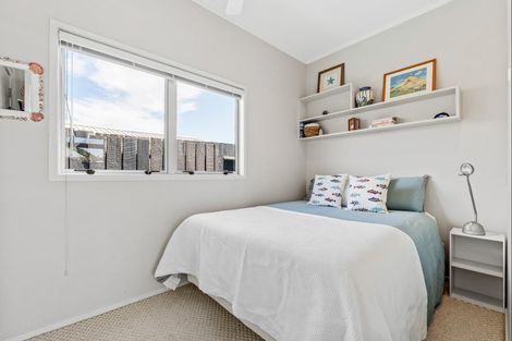 Photo of property in 7 Thistle Terrace, Omaha, 0986