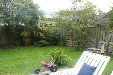 Photo of property in 8 Monaco View, Stoke, Nelson, 7011