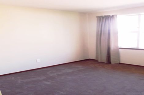 Photo of property in 2/33 Guinness Crescent, Ilam, Christchurch, 8041