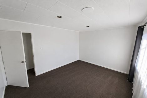 Photo of property in 2/36 Miro Street, New Lynn, Auckland, 0600