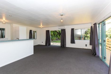 Photo of property in 89b Poplar Grove, Whalers Gate, New Plymouth, 4310