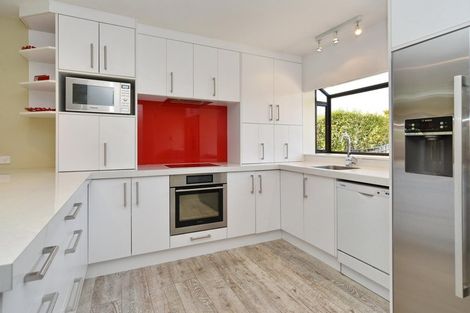 Photo of property in 68 Lakewood Drive, Burwood, Christchurch, 8083