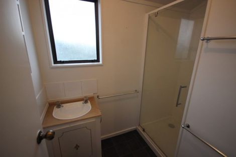 Photo of property in 16 Keeling Street, West End, Palmerston North, 4412