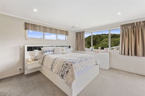 Photo of property in 22 Dawood Place, The Gardens, Auckland, 2105