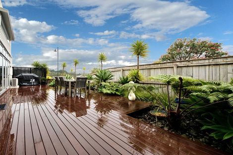 Photo of property in 10 Luna Place, Henderson, Auckland, 0612