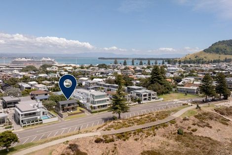 Photo of property in 69 Marine Parade, Mount Maunganui, 3116