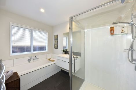 Photo of property in 11 Brockelbank Drive, Kaiapoi, 7630