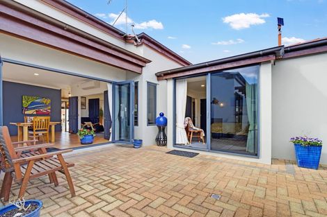 Photo of property in 15 Edward Payton Grove, Pukehangi, Rotorua, 3015