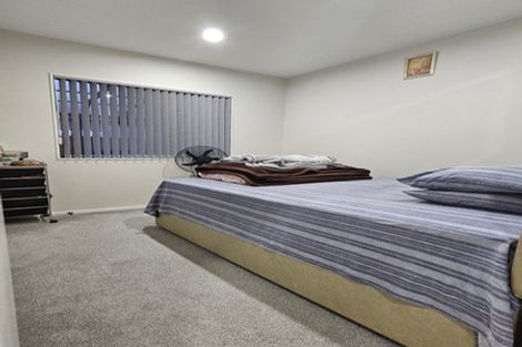 Photo of property in 24 Survila Street, Takanini, 2110