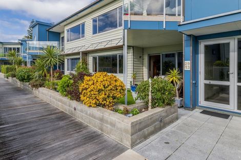 Photo of property in 13/4u Seaview Road, Paraparaumu Beach, Paraparaumu, 5032