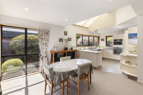 Photo of property in 53b Memorial Avenue, Ilam, Christchurch, 8053