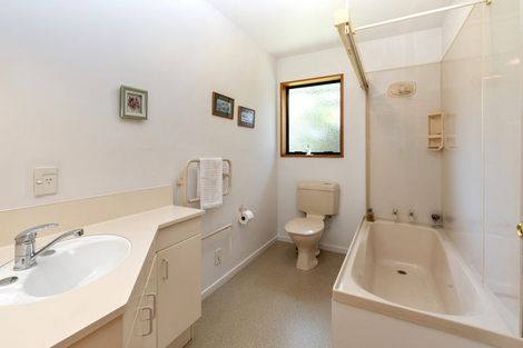 Photo of property in 53b Memorial Avenue, Ilam, Christchurch, 8053