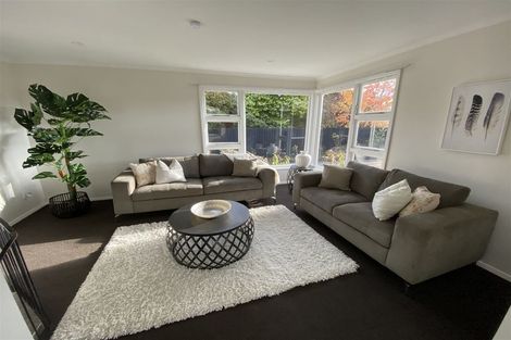 Photo of property in 9 Mappleton Avenue, Burnside, Christchurch, 8053