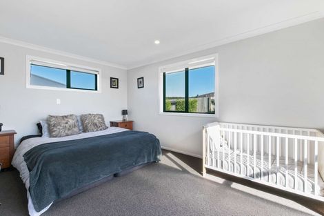 Photo of property in 8 Macloughlin Drive, Te Puke, 3119