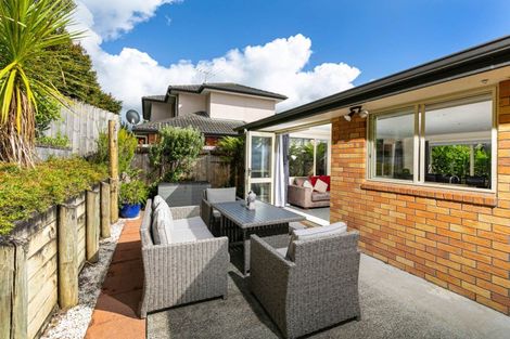 Photo of property in 7 Thomas Hamer Place, Greenhithe, Auckland, 0632