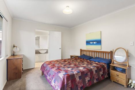 Photo of property in 18 Navan Place, Dannemora, Auckland, 2016