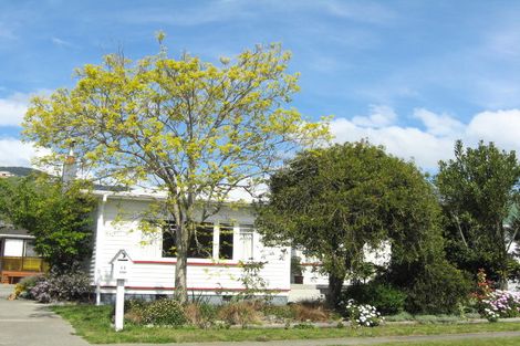 Photo of property in 11 Ngaio Street, Stoke, Nelson, 7011