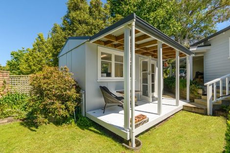 Photo of property in 47 Waikite Road, Welcome Bay, Tauranga, 3112